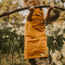 Load image into Gallery viewer, Childrens Gardening Apron - Seeds for Tomorrow 